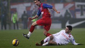 Altădată vedetele granzilor, acum umiliți de codașa Ligii I!** Neaga și Mărgăritescu forțați să renunțe la contracte