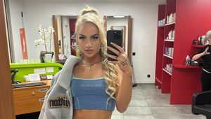 Cea mai sexy fotbalistă din lume e făcută praf dintr-un motiv banal! GALERIE FOTO