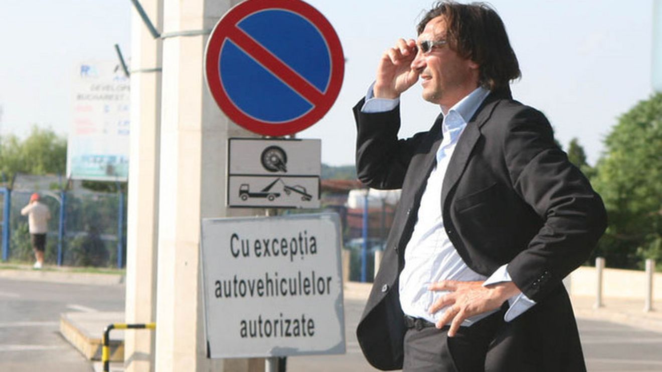 "Nu există fotbal defensiv ori ofensiv**, ci doar 'la victorie'!"