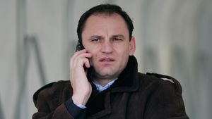 Doboș, supărat pe angajați