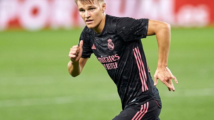 Transferul de la Real Madrid cu care Arsenal Londra vrea să dea lovitura! El este playmaker-ul ales să readucă gloria: Martin Odegaard   