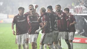 Încă o plecare de la Rapid! Jucătorul continuă la altă echipă din Superliga: „O nouă provocare!”
