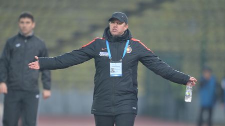 Reghecampf, înaintea meciului cu Pandurii: "Edi Iordănescu vorbește mult! Are o echipă care joacă bine și care este și ajutată de arbitri"