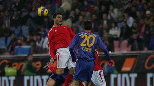 Ținte: Ganea și Zaharia