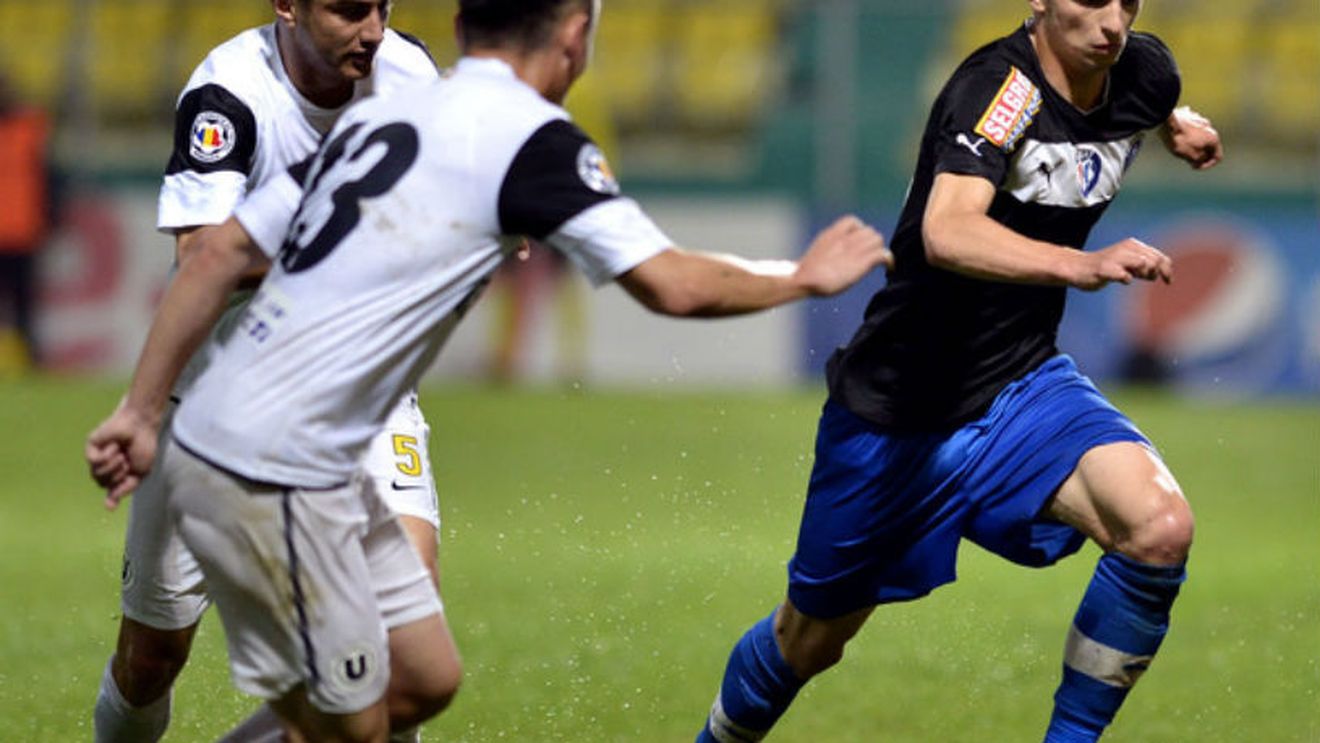 Încă un pas spre titlu | Viitorul - Astra 1-3. Șumudică rămâne pe primul loc, indiferent de rezultatul meciului Steaua - Dinamo. Hagi, nicio victorie în play-off