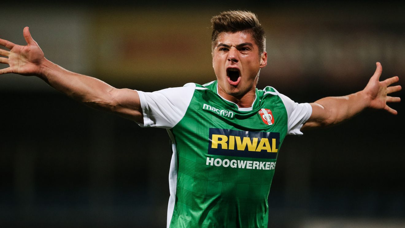 INTERVIU | Andreas Calcan, jucătorul român pe care se bat echipele din Eredivisie: "Vreau să joc, nu vreau să merg la Ajax să stau pe bancă". Un apel primit de la George Ogăraru i-a schimbat viața