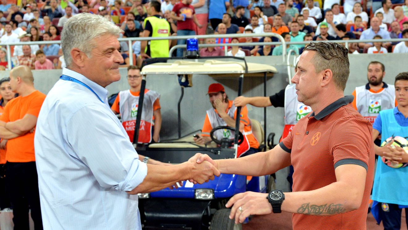 Reghecampf: "Trebuie să-i întrebați pe cei de la Dinamo de ce nu a reușit transferul lui Gnohere!" Ce spune despre venirea tânărului Man