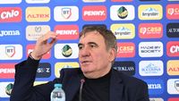 Gică Hagi, decizie de ultimă oră! L-a chemat la națională pe fotbalistul Universității Craiova pentru care fusese făcut praf de Negrilă