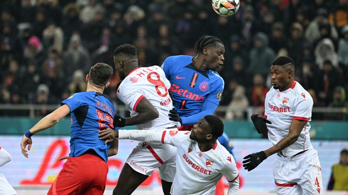 Desant de fotbaliști în România: încă 13 internaționali joacă în Superliga. CFR Cluj e lider în acest clasament, alltime conduce Dinamo. SPECIAL
