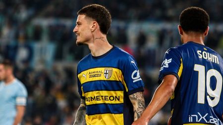 De ce nu mai joacă bine Dennis Man. Un transfer i-a distrus sufletul: „Nu l-a lăsat Parma. Poate era altul”