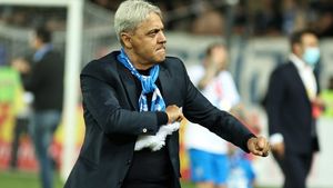 Sorin Cârţu a anunţat ce jucător îşi doreşte la Universitatea Craiova: „M-aş bucura să vină, ar fi o butelie mare de oxigen"