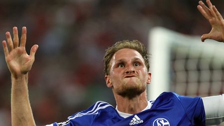 Schalke 04 s-a calificat în optimile de finală ale Cupei Germaniei