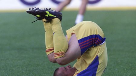 "Pe vremea lui Hagi, Dorinel căra gențile la națională!  Nici nu i se auzea vocea"