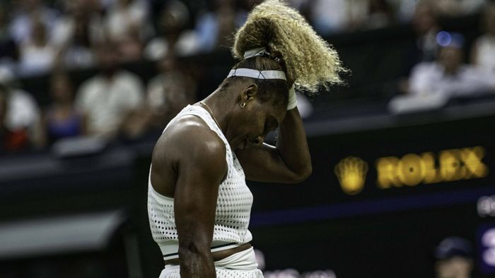 Serena Williams, ce gest URÂT după ce a pierdut la Wimbledon! Va fi amendată pentru ce a făcut