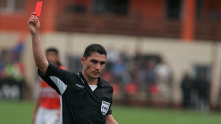 Arbitrul Istvan Kovacs a promovat în "First Category"