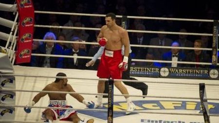 Regele greilor!** Vladimir Klitschko l-a învins la puncte pe David Haye