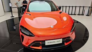 Mașina din China a spulberat toate recordurile de vânzare, dar a devenit aproape imposibil de cumpărat. Șeful Xiaomi a găsit o soluție nemaiauzită: „Luați-vă Tesla, e un model foarte bun”