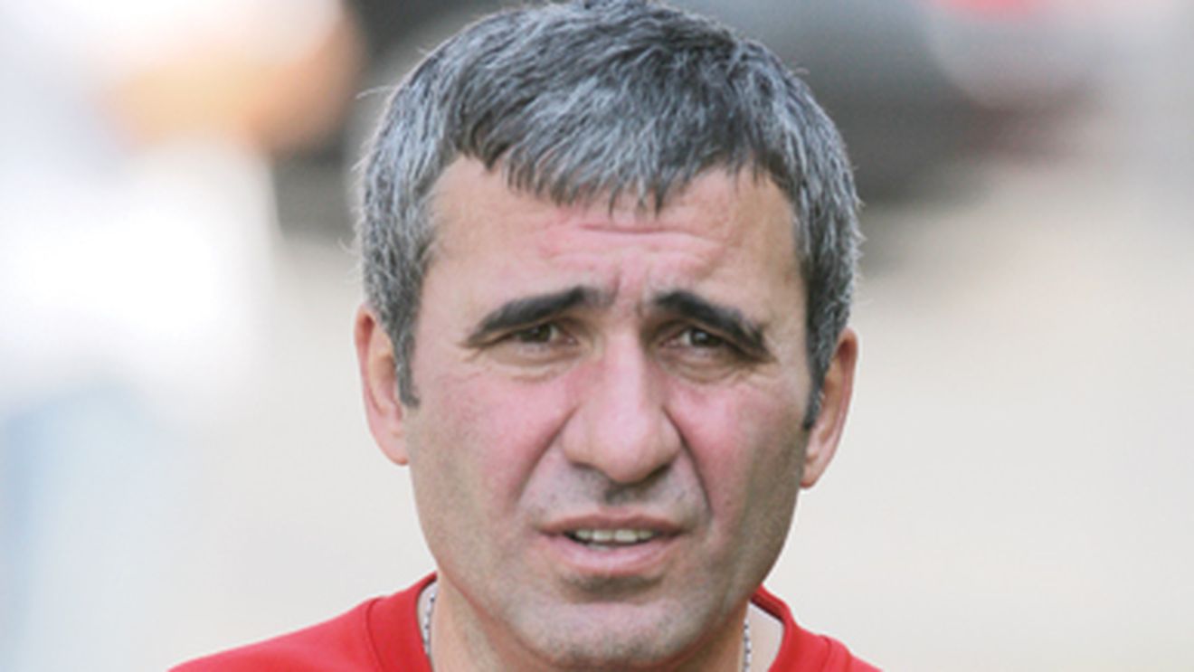 Hagi a căutat talente în Banat