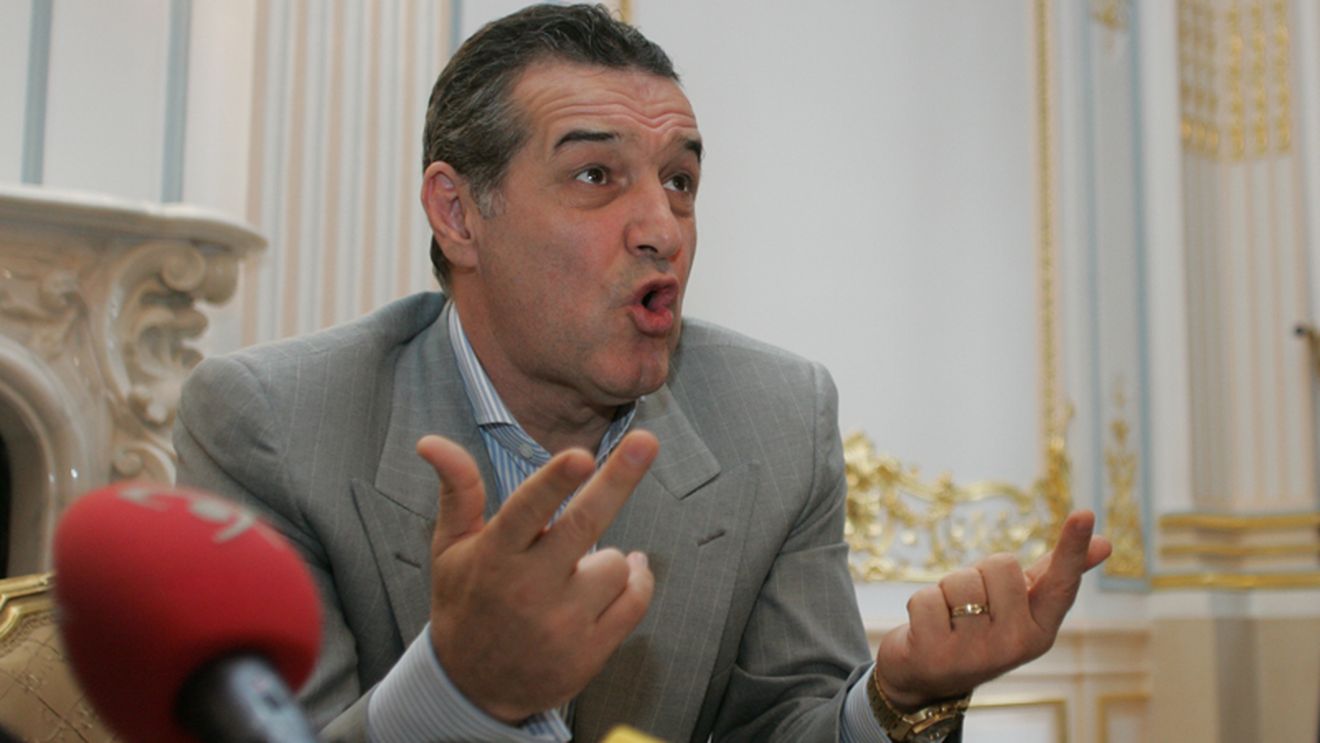 Becali: "Mutu să-mi dea banii, altfel nu intră în Ghencea"