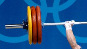 Șase halterofili ruși au fost suspendați pentru încălcarea codului antidoping