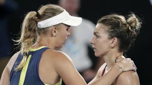 Războiul dintre Simona Halep și Caroline Wozniacki e departe de a fi încheiat. Din SUA vine certitudinea continuării acestui conflict: „Nu s-a sfârșit încă”