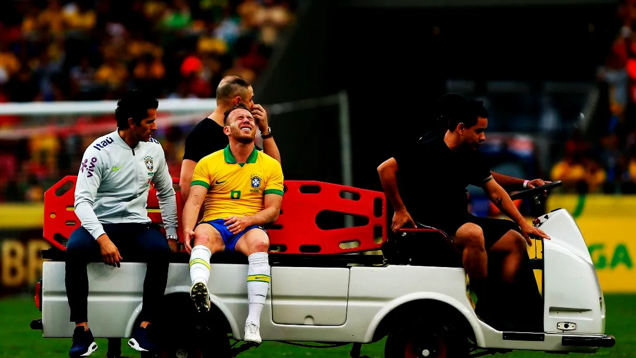 Brazilienii au rămas fără replică în amicalul în fața celor de la Honduras. Jucătorul Barcelonei a căzut, accidentat, și a fost scos pe targă de pe teren. FOTO 