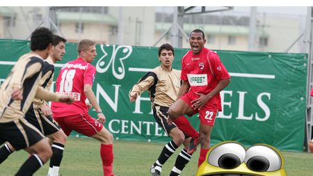 Galliquio, campion la invenții: "Am jucat cu Dinamo contra Lyon-ului lui Barthez!"