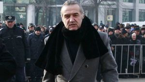 EXCLUSIV Steaua se retrage din cursa pentru Bokila!** Reacția lui Gigi Becali: "Dacă e real, nu ne mai interesează! Nu știu dacă a fost un bluf"