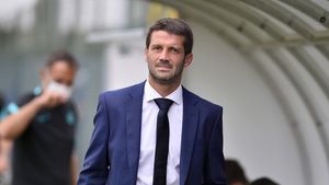 Cristi Chivu, la echipa mare de la Inter Milano? „Oricând poate fi o soluţie"
