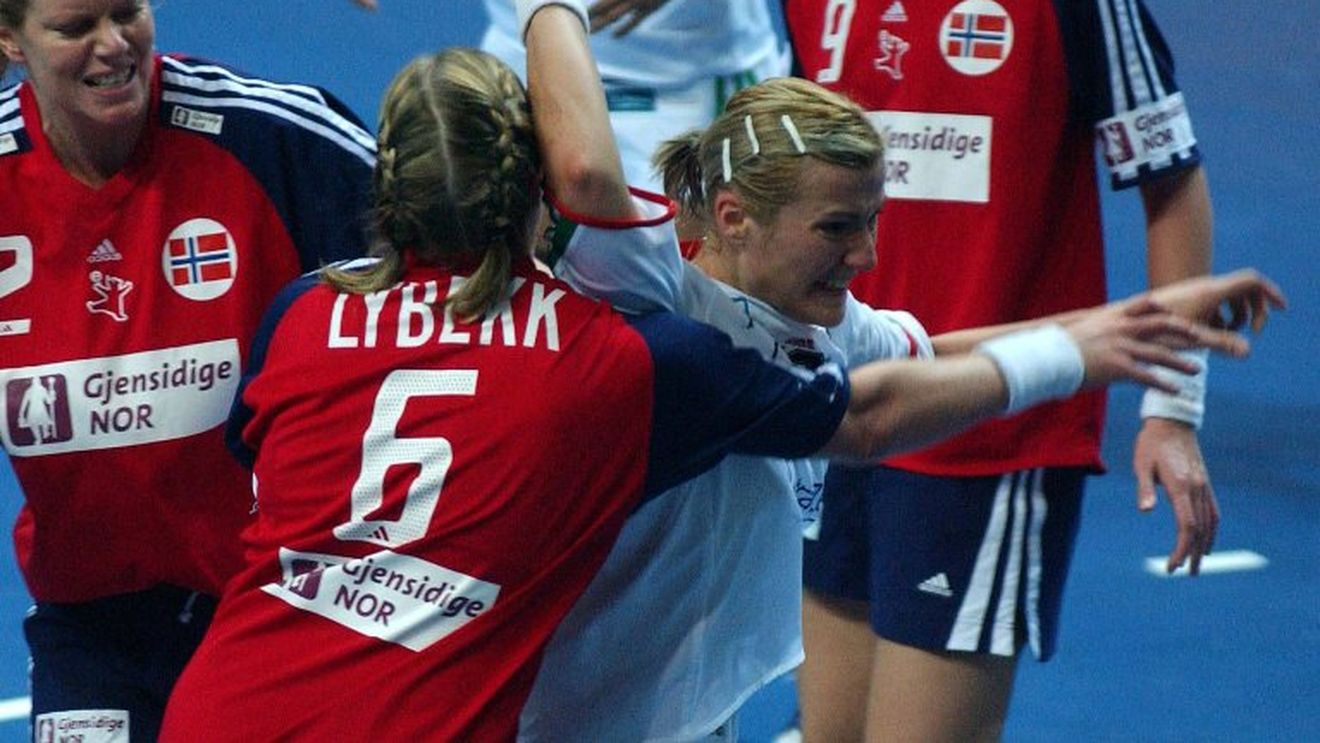 Gyor - Oltchim 28-25, într-un meci amical