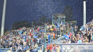 Cadou de Sărbători pentru fanii Pandurilor: intrare liberă la peluze la jocul cu Petrolul!