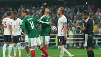 Live Mexic – Anglia la Cupa Mondială. UNSPREZECE minute de prelungiri după CINCI goluri, două penalty-uri și cartonaș roșu în NEBUNIA de pe Estadio Azteca!