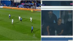 VIDEO | Așa arată golul perfect! Ianis Hagi a înscris fabulos de la 30 de metri. Reacție de zile mari a lui Rivaldo, Gică Hagi s-a bucurat ca un copil