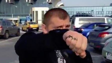 Cătălin Moroșanu a revenit în țară și își amenință viitorul adversar: "Îl bat de nu mai știe de el"