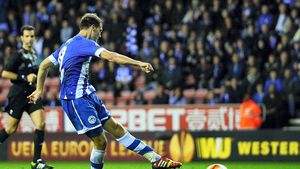 VIDEO - Golul care i-ar putea aduce revenirea la United! Powell a reușit golul săptămânii în Anglia