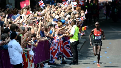 Maratonul de la Londra va ave loc, în pofida atacurilor cu bombă de la Boston