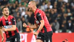 Contra e încântat de revenirea lui Tamaș la echipa națională: "Parcă e un copil de 19 ani"