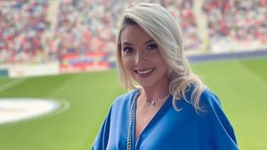Sexy Bernadette Szocs face un anunț important: „Ăsta e visul meu”. GALERIE FOTO