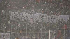 "Jandarmii găsiți vinovați pentru tunelul de bastoane ar putea fi trecuți în rezervă!"** Vezi când se va lua decizia!