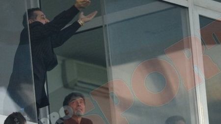 Gigi lovește din nou!** Vezi ce au fost nevoiți să suporte fanii înainte de meciul cu Vaslui!