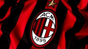 AC Milan l-a luat pe „noul Zlatan Ibrahimovic”. Vecinii din Serbia dau lovitura