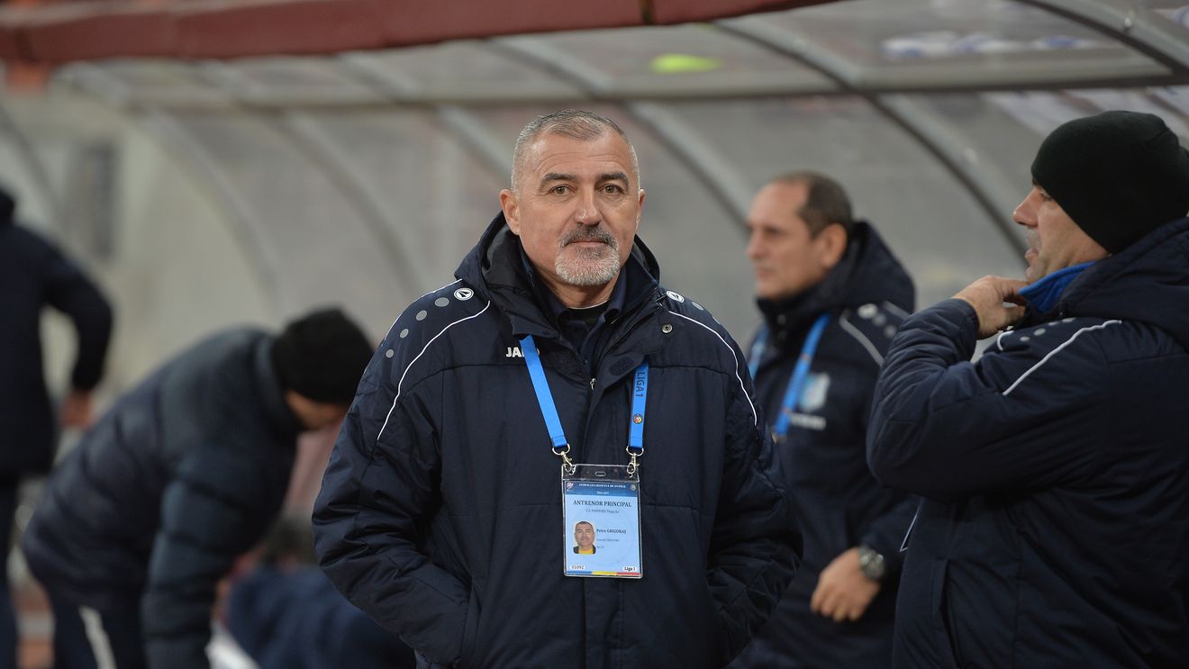 Petre Grigoraș, după ce jucătorii săi au refuzat să mai joace și în repriza a doua a meciul cu ASA: "N-am știut că am venit la patinoar. Îi înțeleg pe jucători"