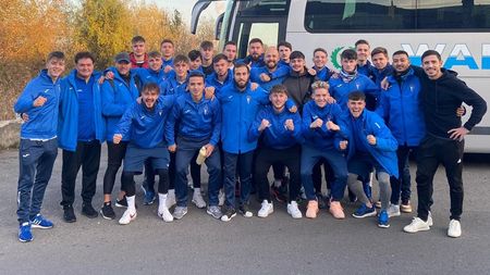 Cel mai tânăr antrenor din primele trei eșaloane vrea să readucă Unirea Dej în Liga 2 în anul centenarului echipei clujene. ”Media de vârstă a lotului e de 20 de ani. Poate și din acest motiv m-am pliat perfect pe proiect” | EXCLUSIV