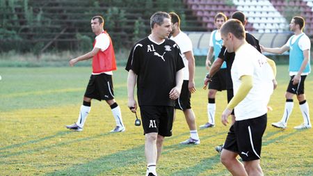 Au jucat pentru el! Cum i-a motivat Șumi pe rapidiști la meciul cu "U" Cluj!