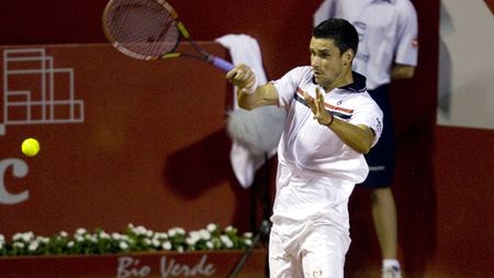 Încă un român eliminat** la Indian Wells! Hănescu, învins de Dolgopolov