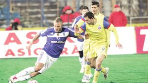 Surdu s-a supărat pe Lăcătuș și nu mai vrea să rămână și din vară!** Vezi motivul