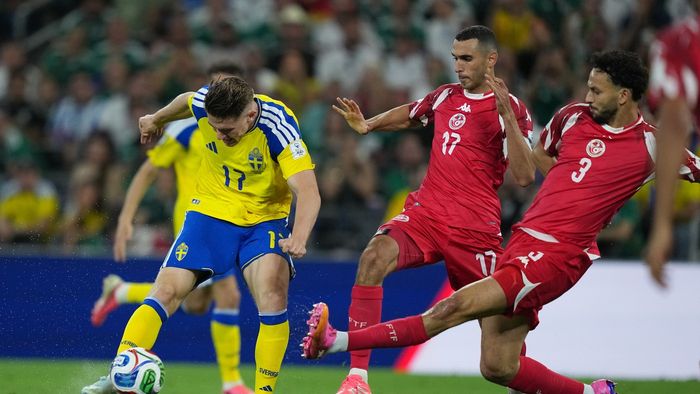 Suedia - Tunisia 5-1. TULBURĂTOR: nu s-a bucurat la gol, tatăl lui e din țara împotriva căreia a marcat! Clasamentul în grupa F acum