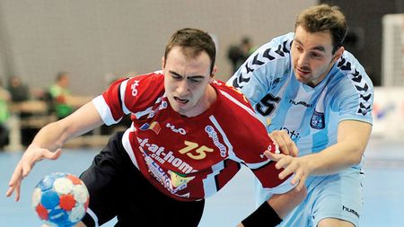 Ghionea, contract cu UCM Reșița până-n 2011!