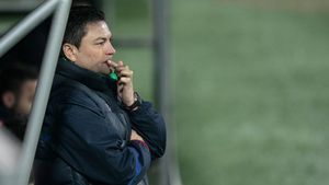 Ilie Stan e ALL IN cu Twente!** "S-ar putea să fie ultimele meciuri pentru el" Avertismentul primit de "Iliesta"