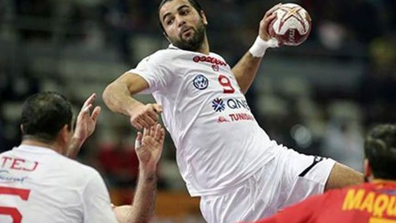 Transfer important pentru campioana Dinamo. "Câinii roșii" se întăresc pentru Liga Campionilor la handbal masculin: un inter dreapta din Tunisia vine la București, via Franța